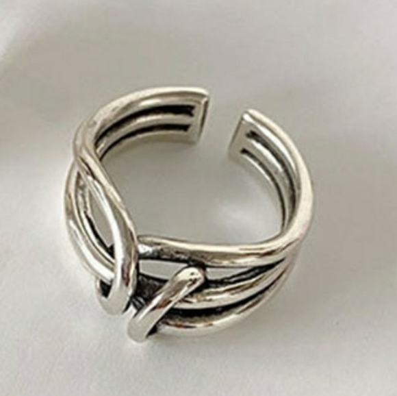 NEW 925 Sterling Silver Knot Ring - Picture 3 of 8